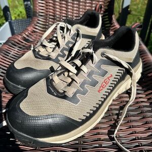 Keen Utility Men's Size 9.5D Arvada CT Plaza Taupe/Black Synthetic Work Shoes